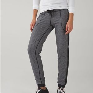 Lululemon Base Runner III Jogger